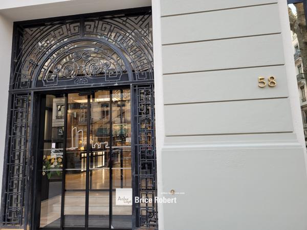 Location bureaux lumineux avec cuisine aménagée à Lyon 6ème