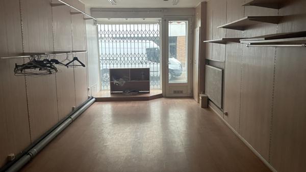 Maison à vendre 66 780 € Sainte-Foy-la-Grande 3 p 94 m² DPE D