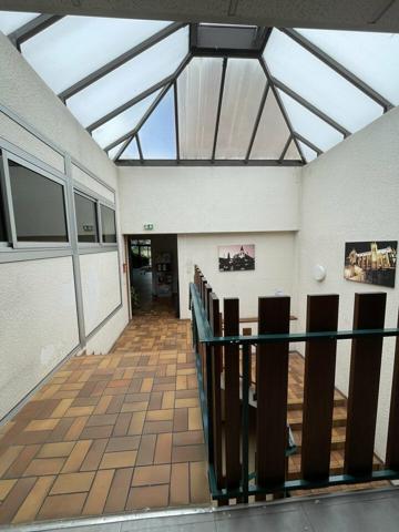 BUREAUX à VENDRE de 2513 m²
