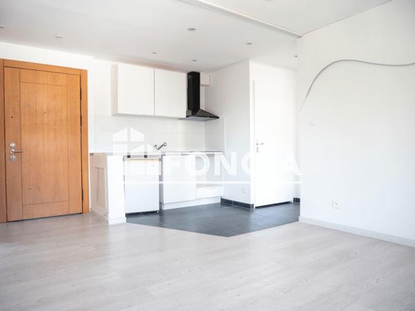 Location Local commercial 2 pièces 37.5 m² - Audincourt 25400