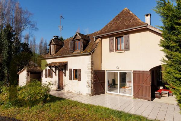 Orthez - Belle maison de campagne sur 1 hectare de terrain