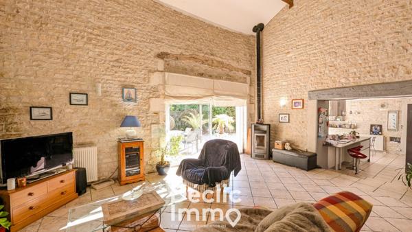 Vente maison Saint amant de boixe, 173m² 850m² 7 pièces 279 990€ Page detail.htm