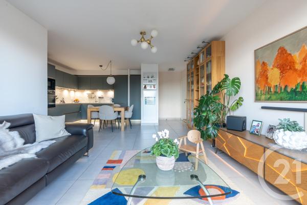 Appartement F3 à vendre  3 pièces - 70,04 m2 ST MAUR DES FOSSES - 94