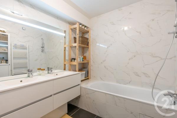 Appartement F3 à vendre  3 pièces - 70,04 m2 ST MAUR DES FOSSES - 94