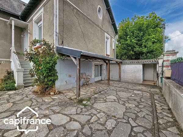 Maison familiale 210 m² – 5 chambres + bureau – jardin clos – sous-sol – proche centre-ville de Thouars