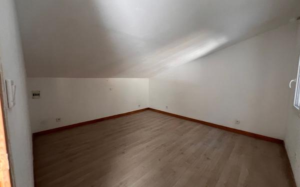 Appartement à louer    4 pièces •  Rive-de-Gier