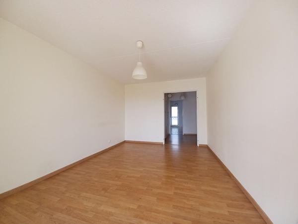 33000 BORDEAUX LE BOUSCAT - Appartement 3 pièces 68 m² A vendre .