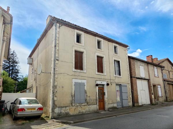 Maison à vendre à Confolens (16500) - Charente