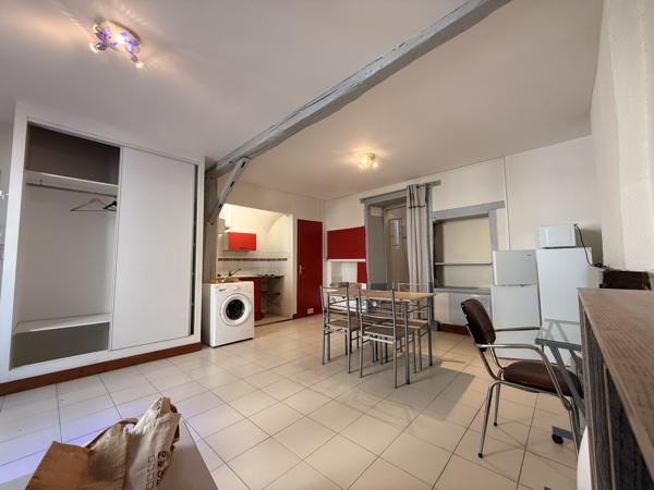 Appartement
         2 pièces
        - 36 m² Exclusivité 45 000 € *