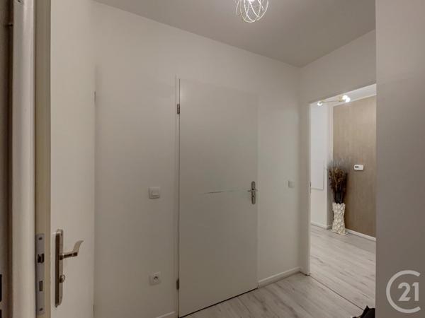 Appartement à vendre  3 pièces - 64 m2 LE BLANC MESNIL - 93
