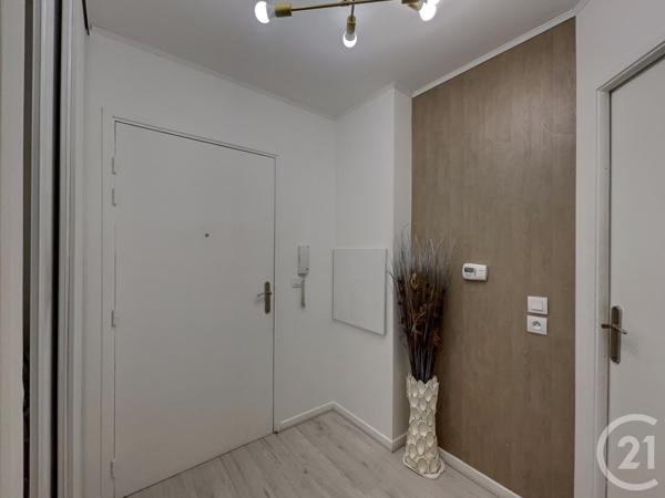 Appartement à vendre  3 pièces - 64 m2 LE BLANC MESNIL - 93