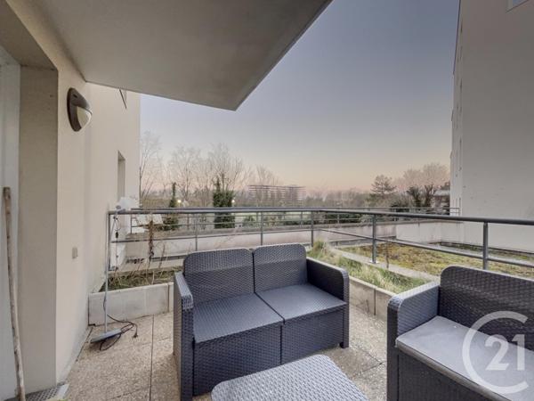 Appartement à vendre  3 pièces - 64 m2 LE BLANC MESNIL - 93