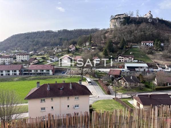 Appartement 66m2 avec Balcon à Ornans