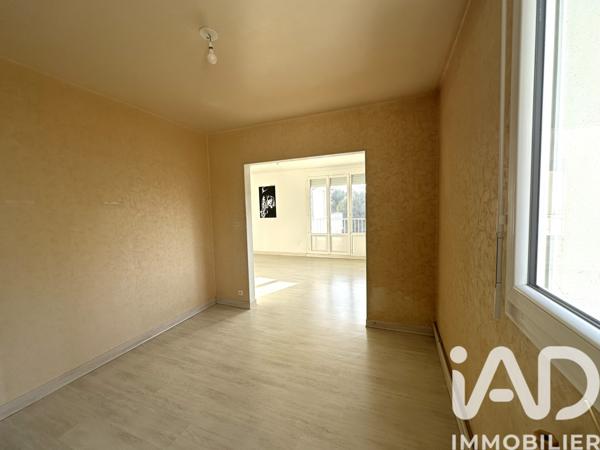 Appartement à vendre 4 pièces 97 m² Saint-Cyr-sur-Loire