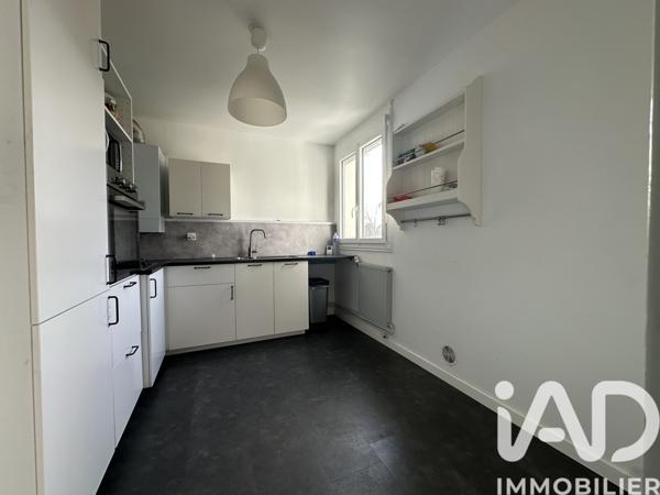 Appartement à vendre 4 pièces 97 m² Saint-Cyr-sur-Loire