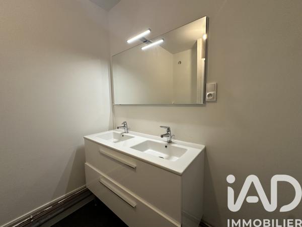 Appartement à vendre 4 pièces 97 m² Saint-Cyr-sur-Loire