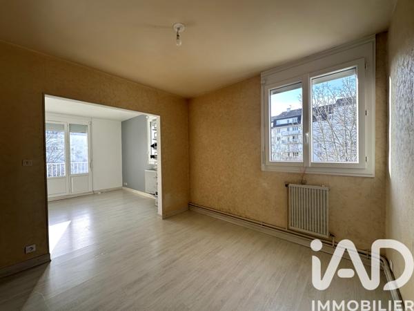 Appartement à vendre 4 pièces 97 m² Saint-Cyr-sur-Loire