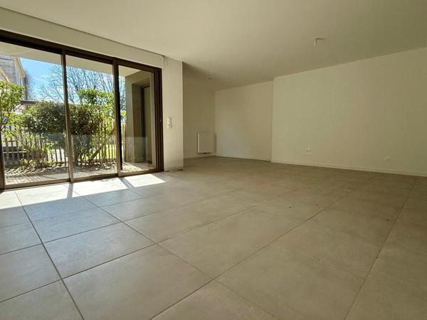 Appartement 4 pièce(s) 3 chambre(s) 97.71 m²