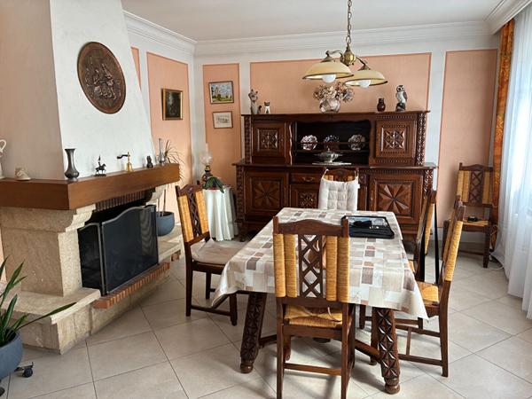 Maison 5 pieces proche centre ville, ecole et A6