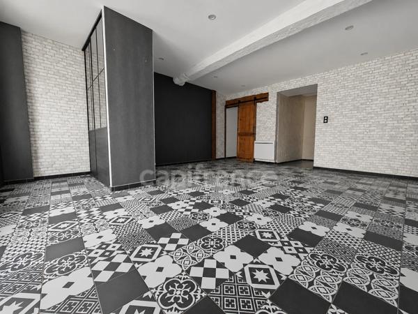VENTE A TERME LIBRE - Maison 6 pièces PONS (17) - Centre ville - Piscine - Terrain de 167m²