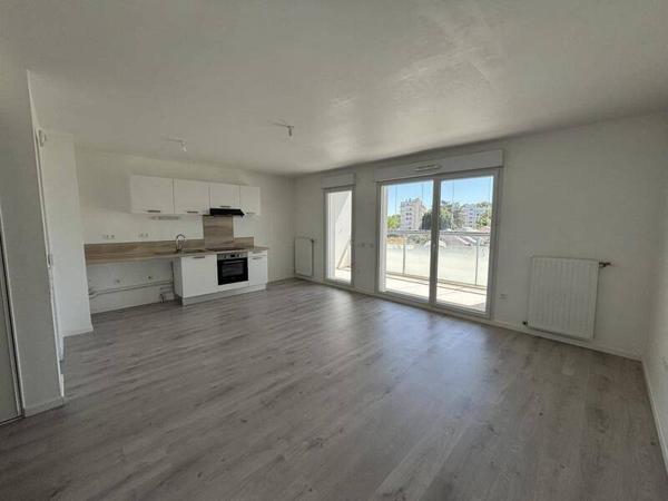 Appartement 3 pièces                                        - 44800 Saint-Herblain - Atlantis Réf : 11813