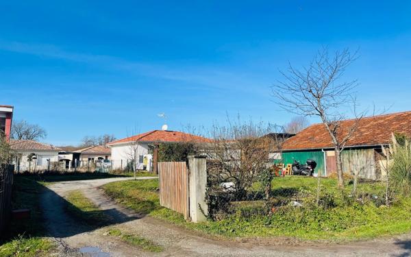 Terrain à vendre    Narrosse