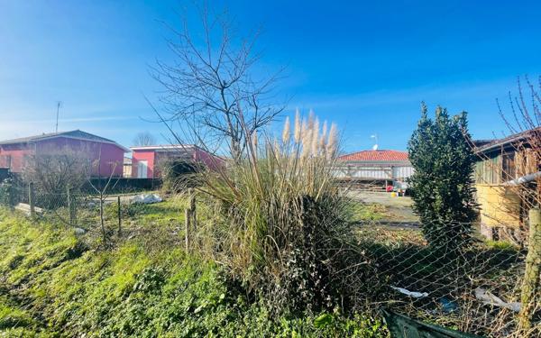 Terrain à vendre    Narrosse