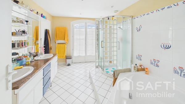 Belle maison familiale de 250 m² sur une parcelle de 1500 m²