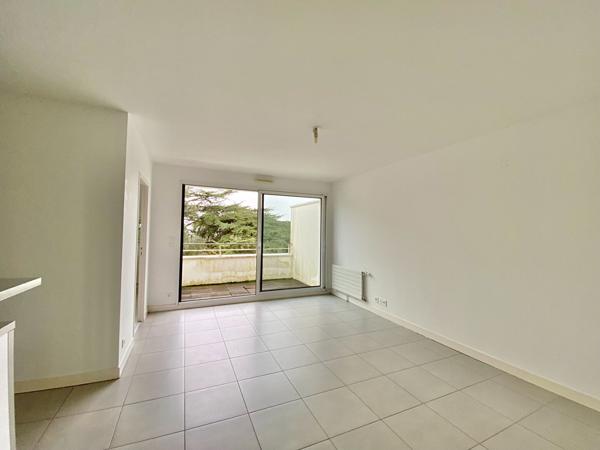 A LOUER - NANTES PARC DES OBLATES - Appartement de Type 2 de 47.70 m² + BOX EN SOUS-SOL