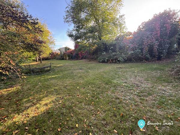 Maison mitoyenne 1 côté à vendre, 12 pièces - Hirson 02500