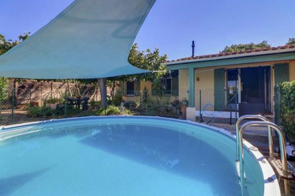 Saint-Gilles – Maison de plain-pied 3 chambres, piscine et garage