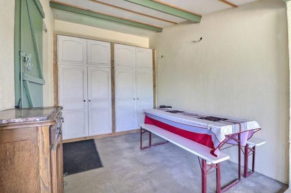 Saint-Gilles – Maison de plain-pied 3 chambres, piscine et garage