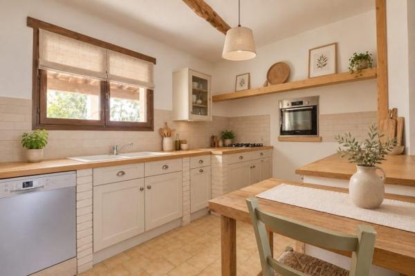 Saint-Gilles – Maison de plain-pied 3 chambres, piscine et garage