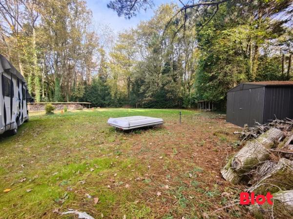 Terrain 1274m²
