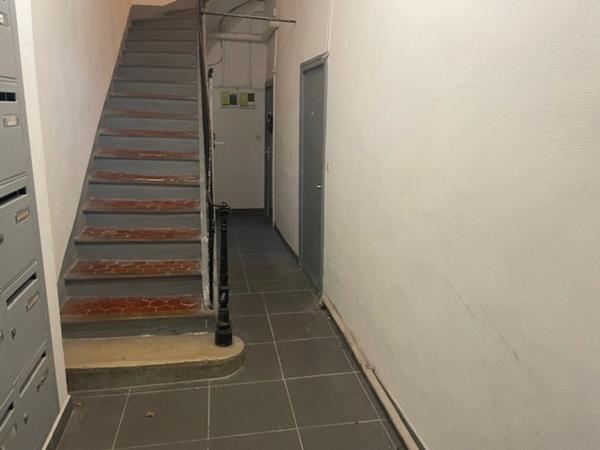 MARSEILLE 7eme ARRT Quartier Saint Lambert Appartement à vendre 2 pièces, RDC, SUD