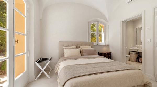 Vente Villa de luxe Grimaud 8 Pièces 260 m²