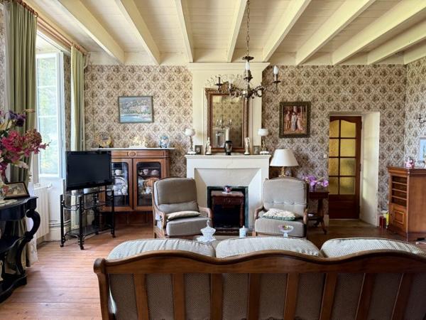 Maison charentaise Sainte-Ramée 338 m²