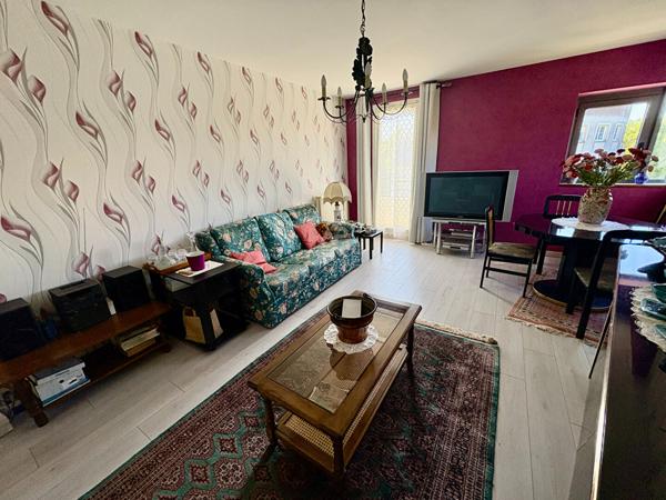 Appartement Cergy 2 pièce(s) 46.05 m2 160 000 € **  - Référence  2349