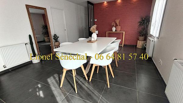 Maison contemporaine lumineuse et peu énergivore de 6 pièces de 120 m2 sur une parcelle de plus de 500 m2