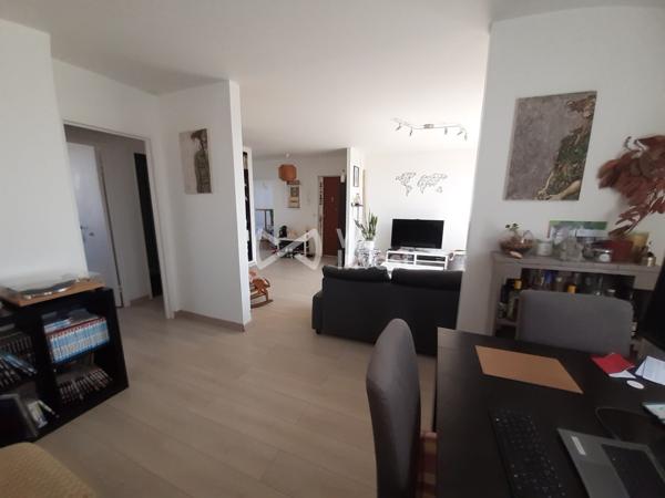 EXCLUSIVITE - F3/4 Résidence des Chênes + cave + parking