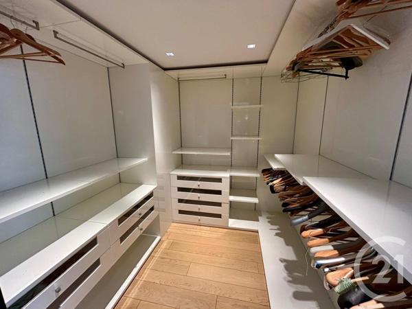 Appartement F4 à vendre  4 pièces - 170 m2 VALLAURIS - 06