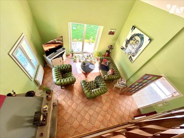 Coup de cœur  assuré pour cette maison de caractère en parfait état!