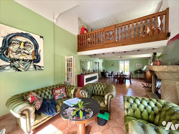 Coup de cœur  assuré pour cette maison de caractère en parfait état!