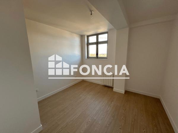 Location Appartement 3 pièces 66.01 m² - 3 AVENUE PIERRE BROSSOLETTE Armentieres 59280