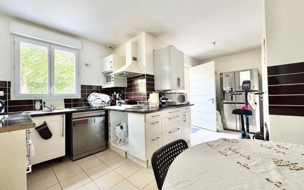 Maison à vendre    5 pièces • 90,83 m2 Chartres