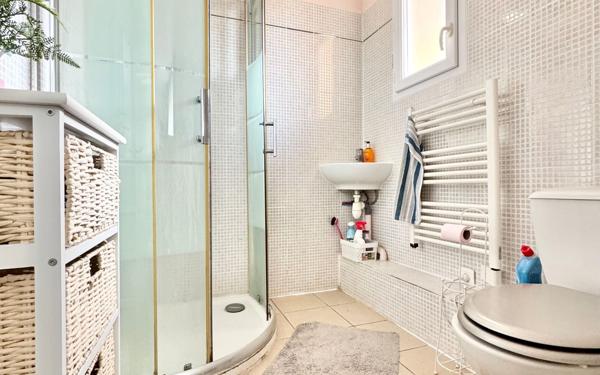 Maison à vendre    5 pièces • 90,83 m2 Chartres