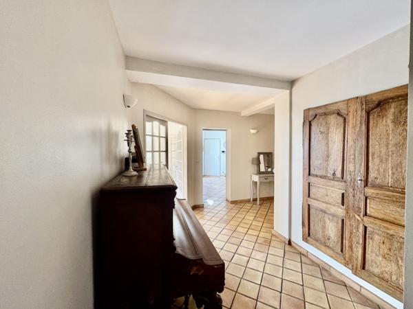 Rochefort-du-Gard (30650) Rochefort-du-Gard Maison plain-pied 140 m²