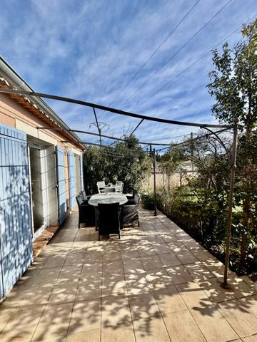 Rochefort-du-Gard (30650) Rochefort-du-Gard Maison plain-pied 140 m²