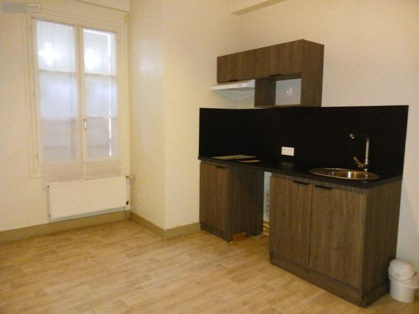 Murs commerciaux à vendre à Bar-sur-Seine dans l'Aube (10110), ref : 10063/1273