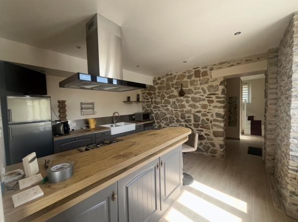 Maison à vendre 181 000 € Le Mesnil-Tôve 5 p 94 m² DPE D